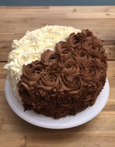 Chocolate cake with split chocolate and vanilla buttercream.